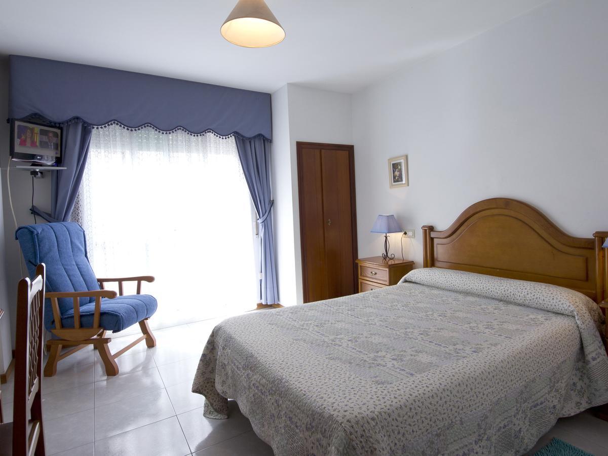 מלידה Hotel Restaurante Xaneiro חדר תמונה