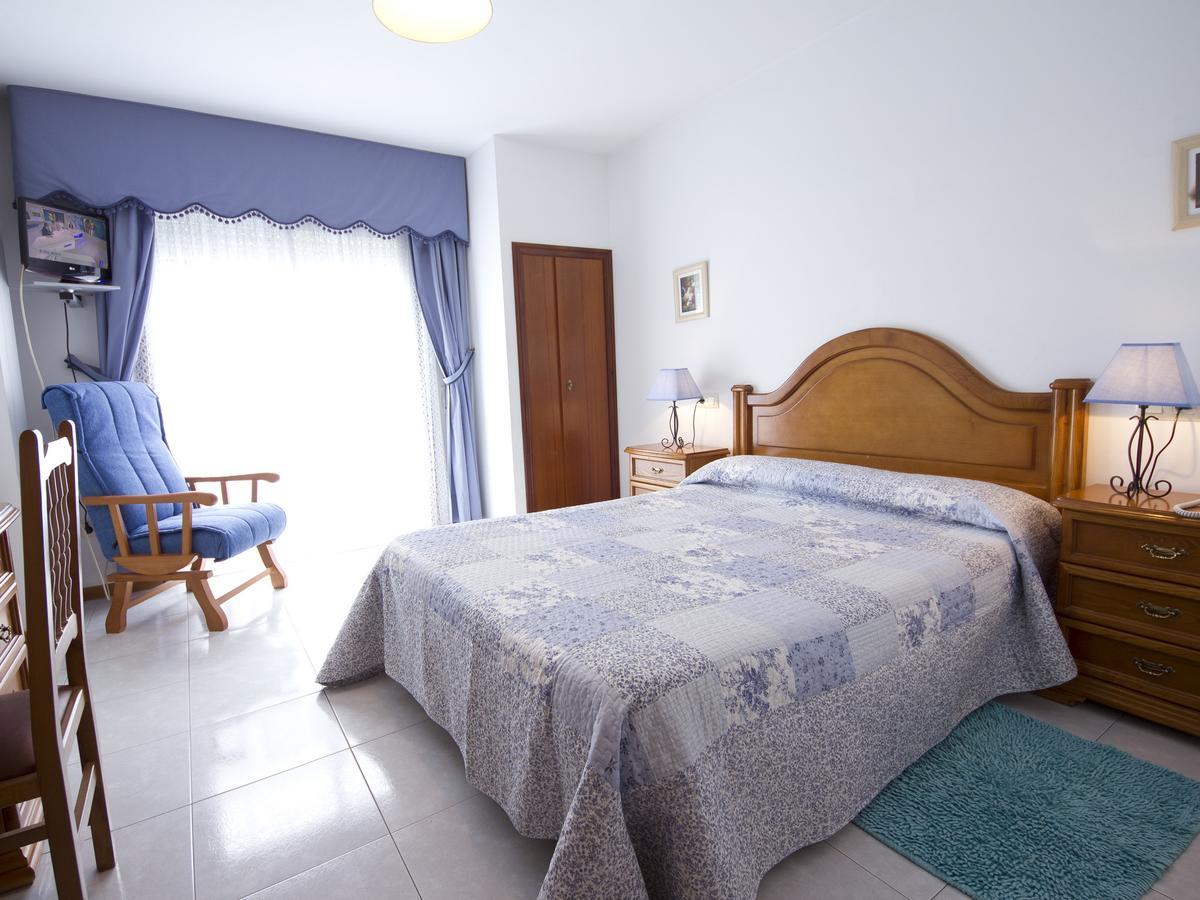 מלידה Hotel Restaurante Xaneiro חדר תמונה